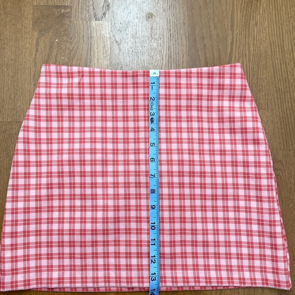 urban outfitters pink and red plaid mini skirt in size xs - Picture 4 of 5